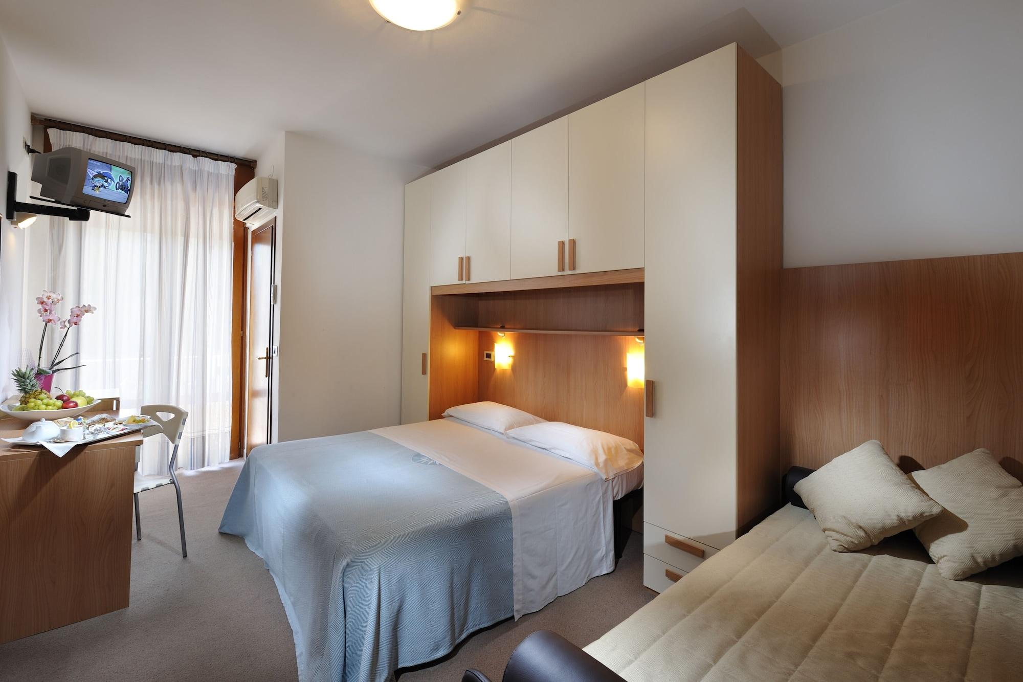 Hotel Danieli Bibione Bagian luar foto