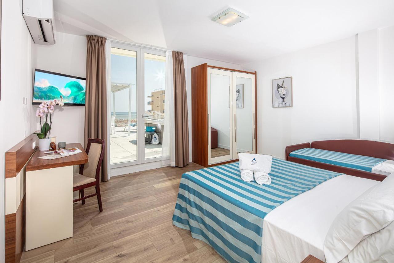 Hotel Danieli Bibione Bagian luar foto